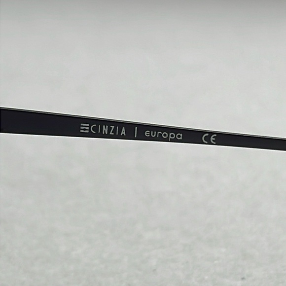 NWT CINZIA Glasses Frame, case and box - Picture 8 of 11